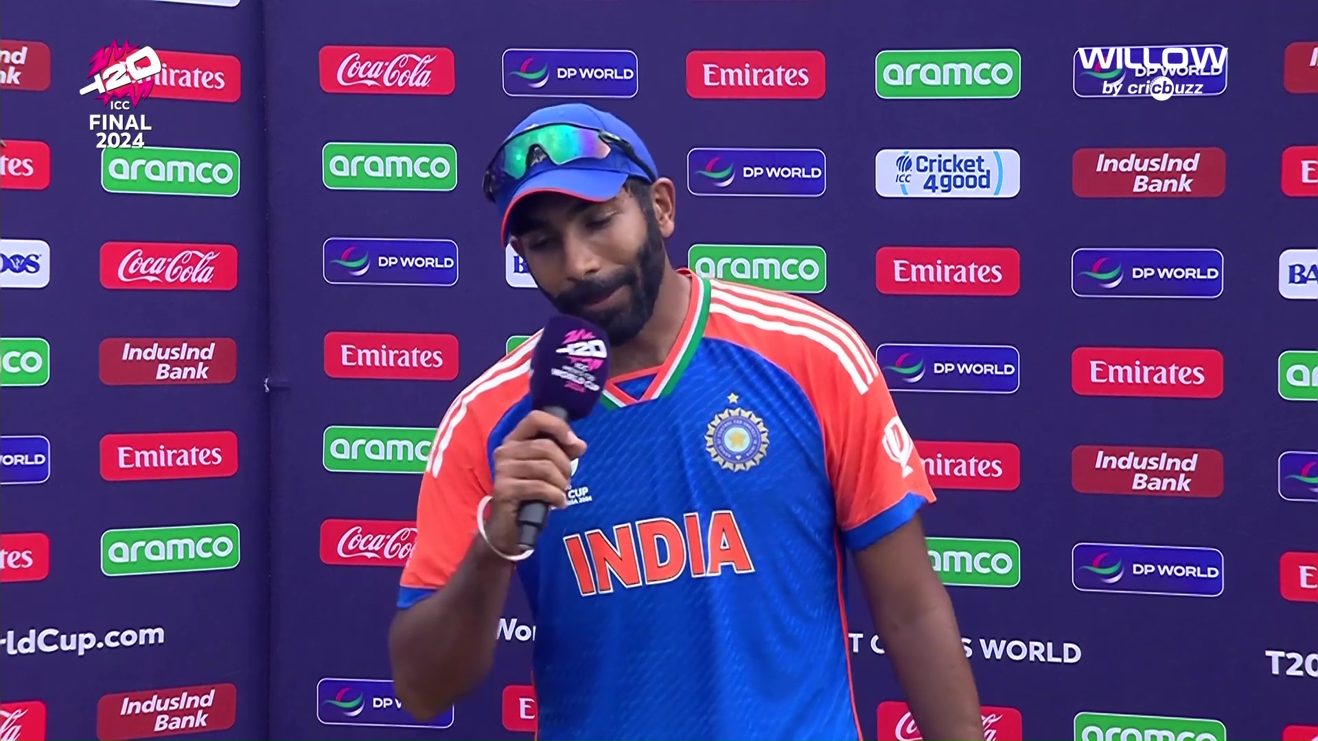 Jasprit Bumrah stuns all with a confident reply over the "toughest to bowl to" question