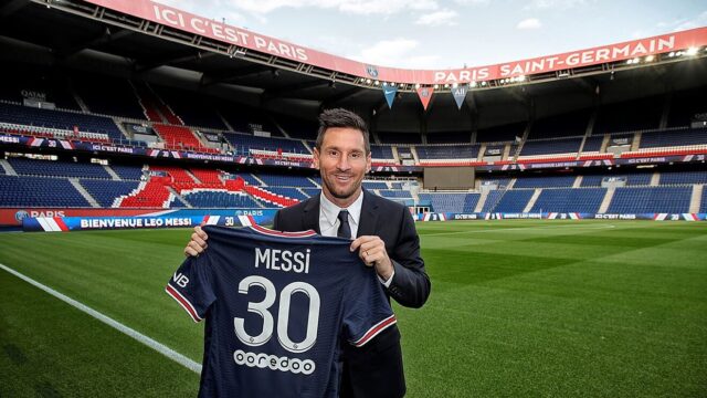 Messi with PSG Jersey