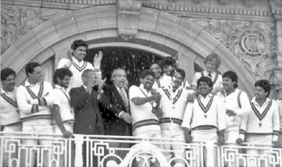 cricket by1 Cricket