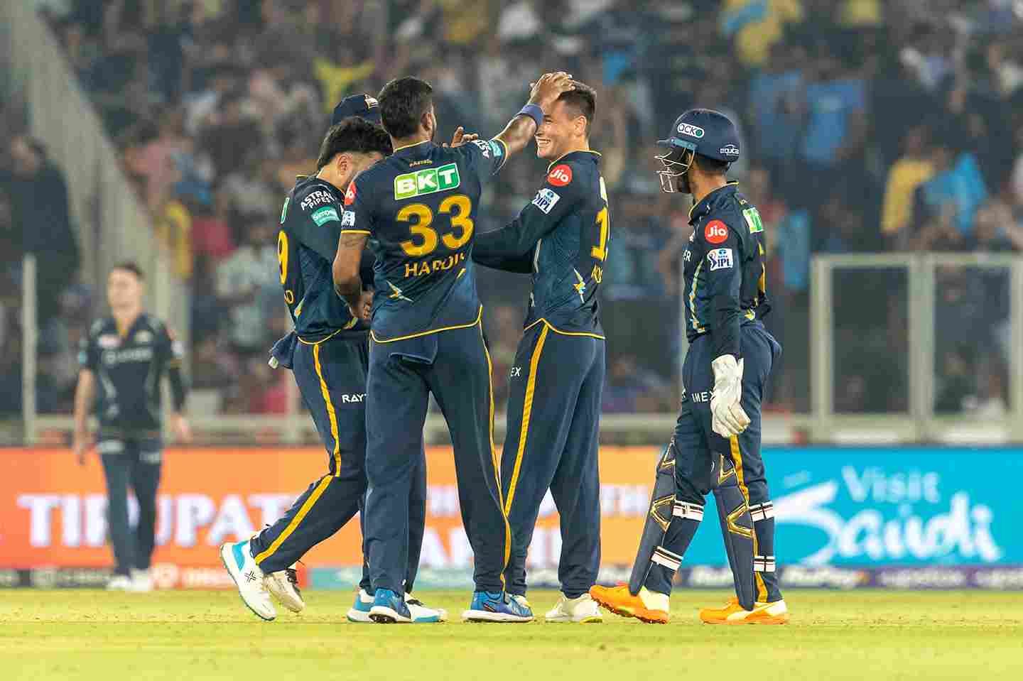 IPL 2023: Gujarat Titans Smashed Mumbai Indians