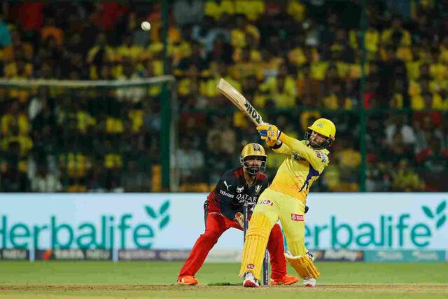 CSK Batters Bombarded Sixes