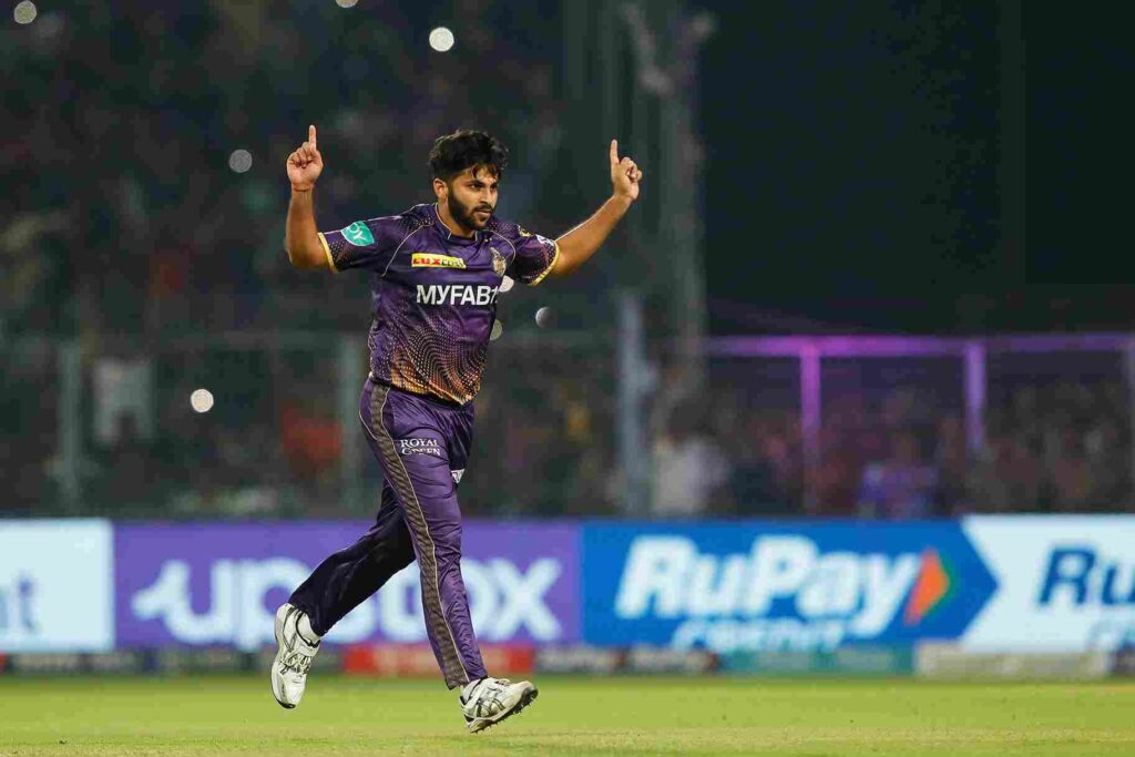 IPL 2023: Varun's Magic Spell to RCB batters, KKR Won by 81 runs 