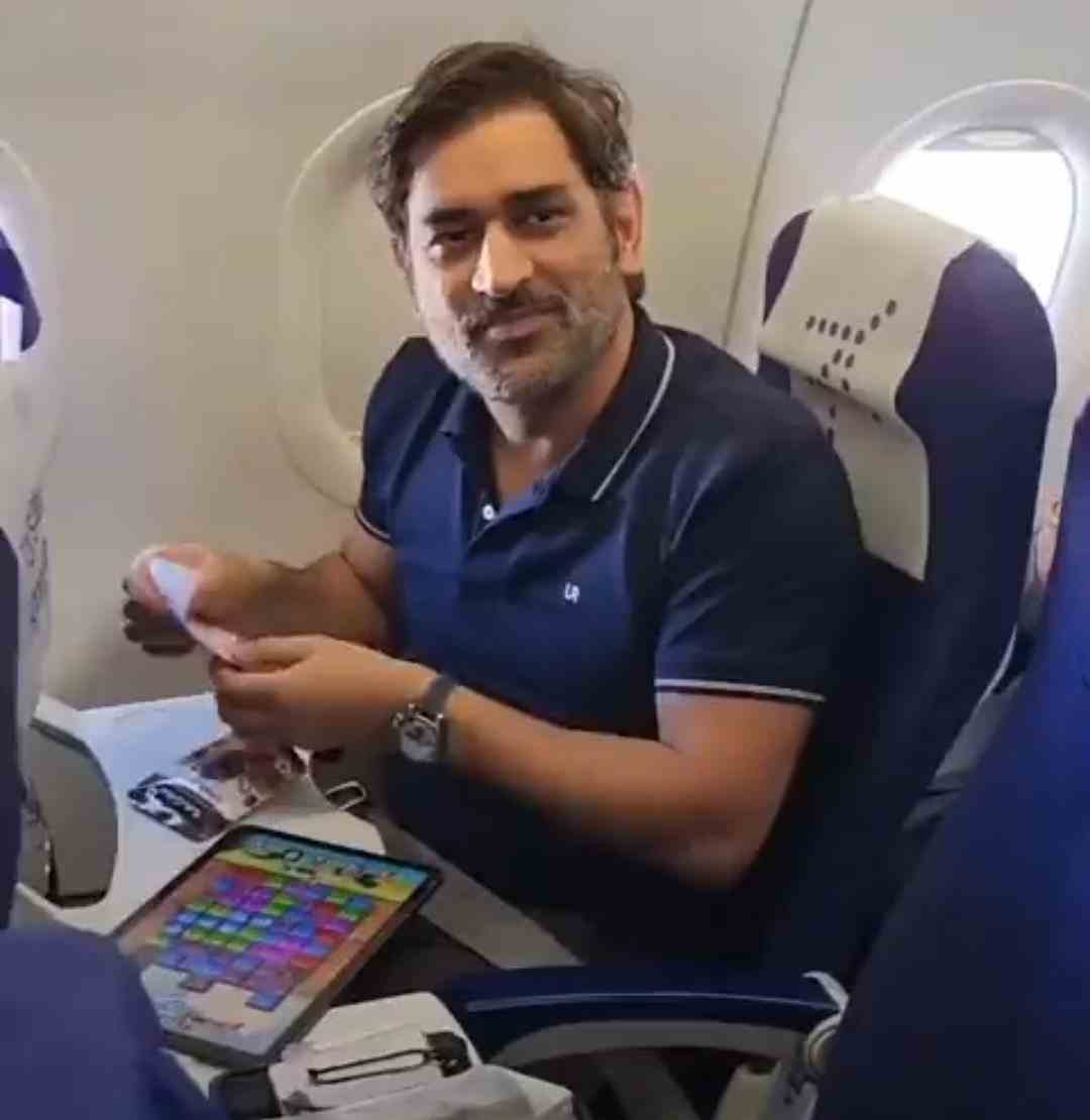 WATCH: MS Dhoni's Viral Video of Playing Candy Crash WATCH: MS Dhoni's Viral Video of Playing Candy Crash