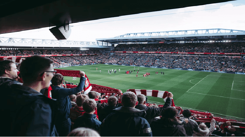 Footbal-match-image-1-min Footbal-match-image-1-min