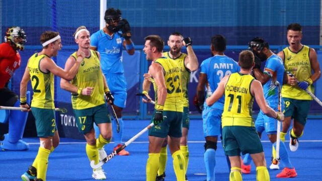 India losing to Australia