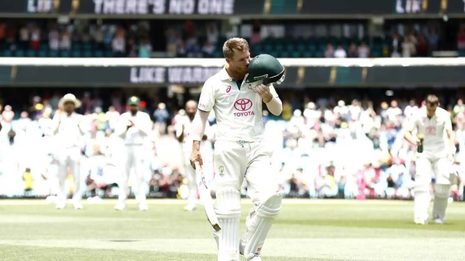 David Warner ready to make Sheffield Shield appearance before the upcoming Border-Gavaskar Trophy while also hinting for a Test Return